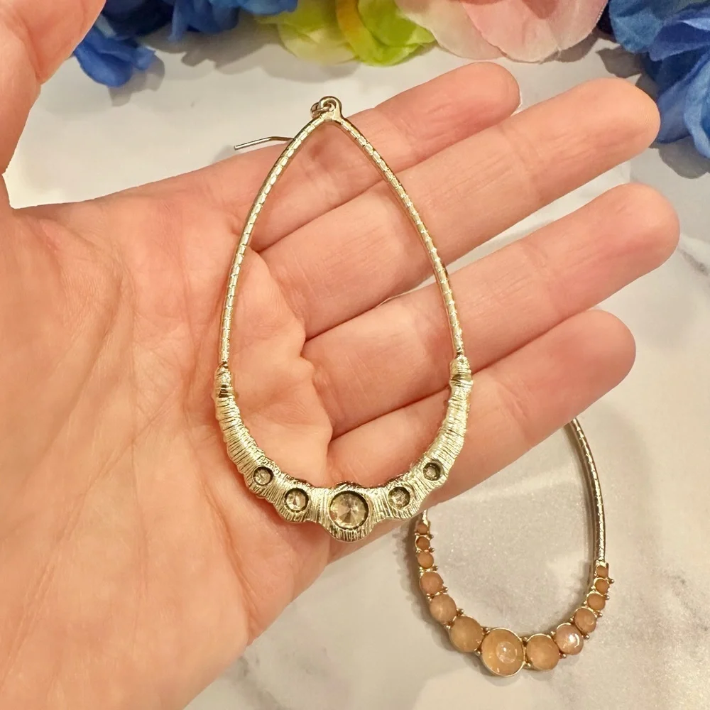 N/A gold tone